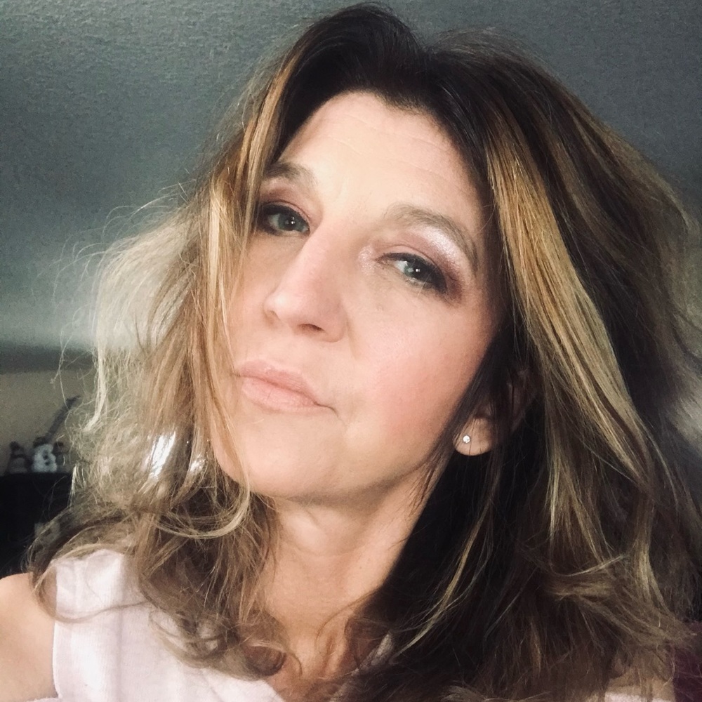Meet your Posher, Theresa